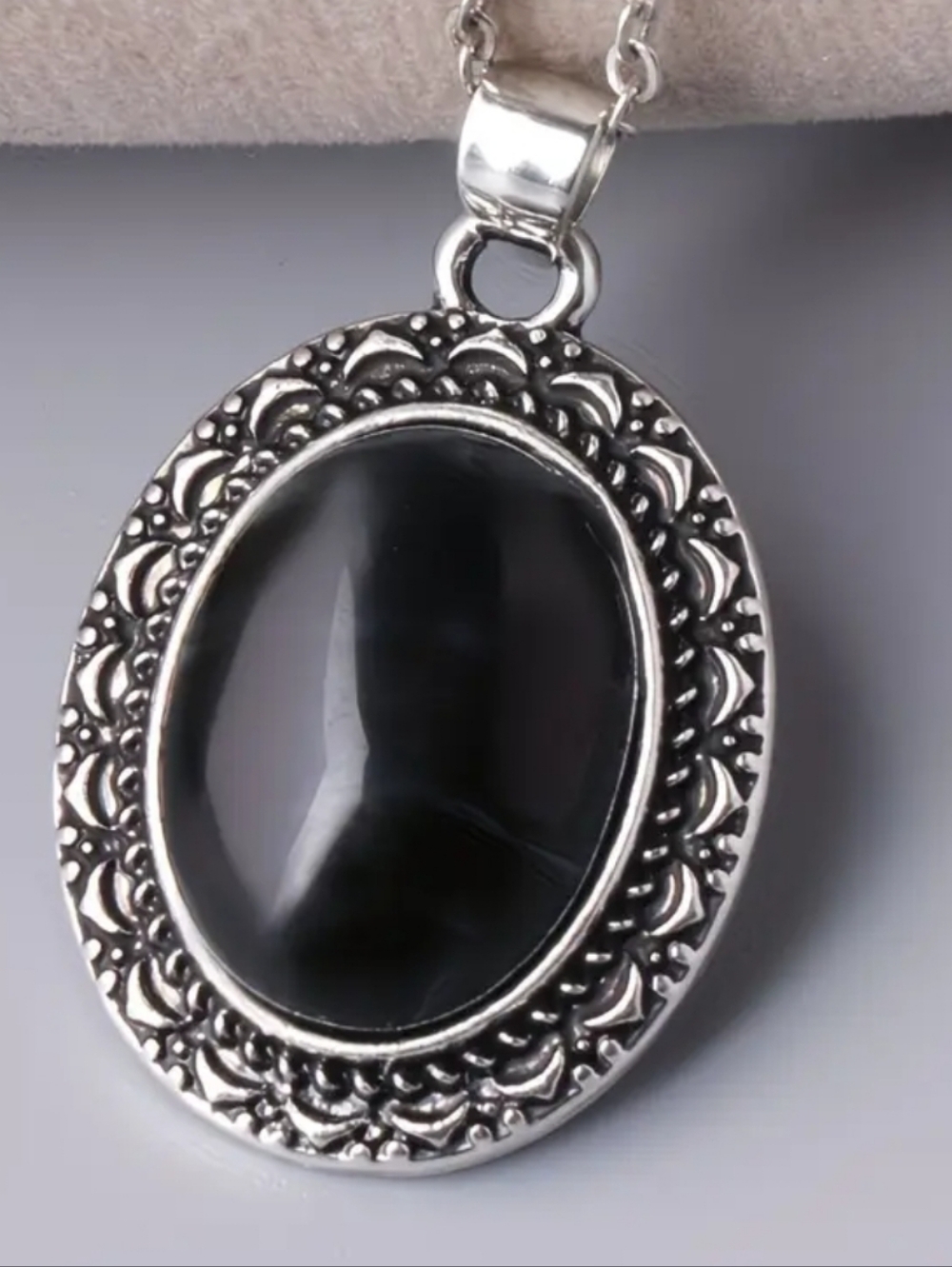 Bohemian Silver/Black Tone Filigree Pendant Short Necklase And Earrings Set - Picture 3 of 4